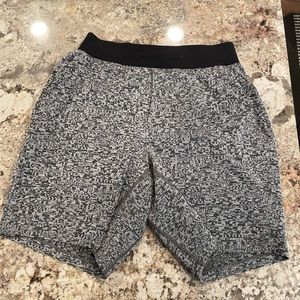 Lululemon Black White Shorts